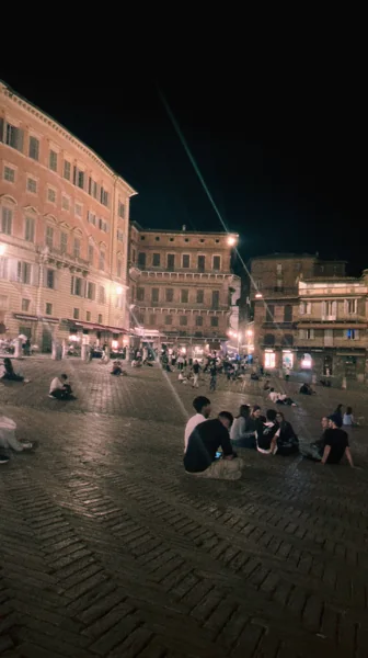 siena, il campo at night